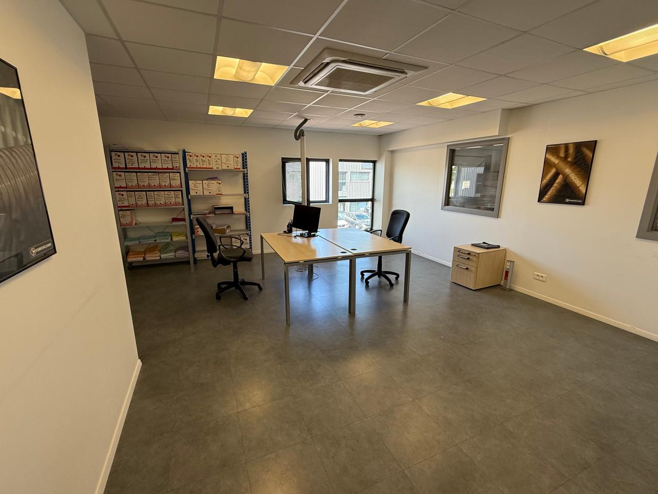 Local d'activité Norroy-le-Veneur 523m² Location local d'activité Norroy-le-Veneur Moselle OLACT2533333 1